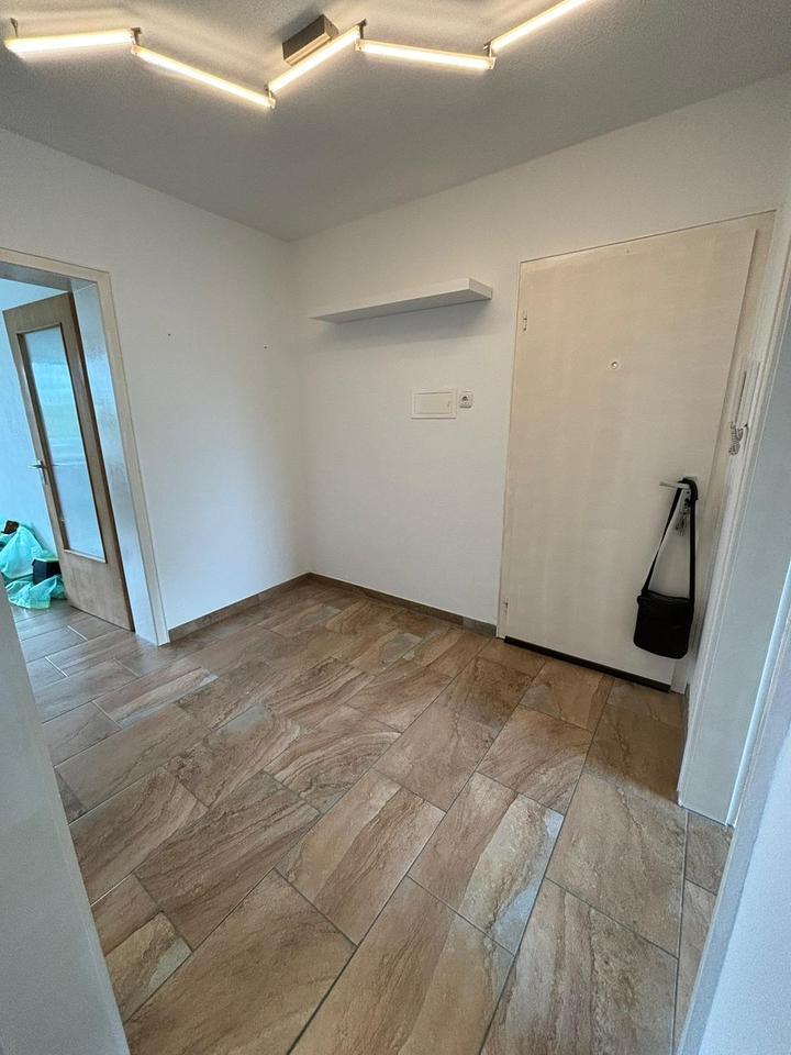 Schöne 2,5 Zimmer Immobilie mit Balkon, Do-Lüdo zimmer