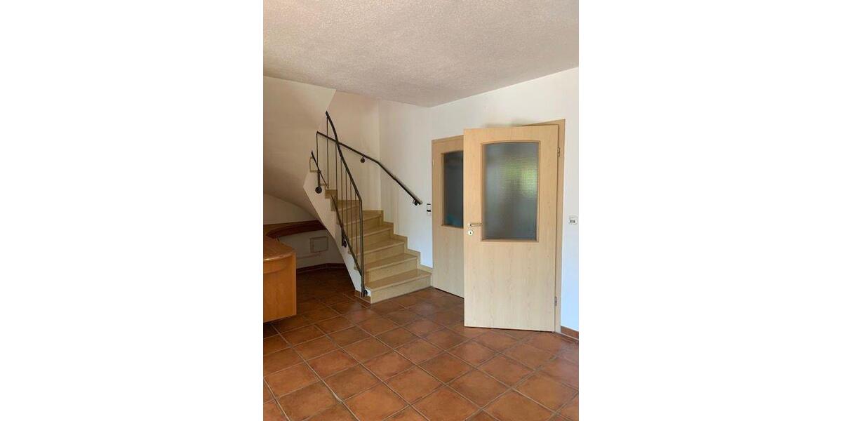 Einfamilienhaus Uetze - 7 Zimmer, 225 m&sup2;, 640.000&euro; | Angebot:26807108