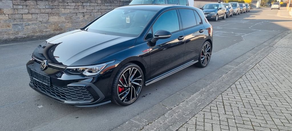 VW Golf 50.000 km 25.990 &euro; Stammheim 97509