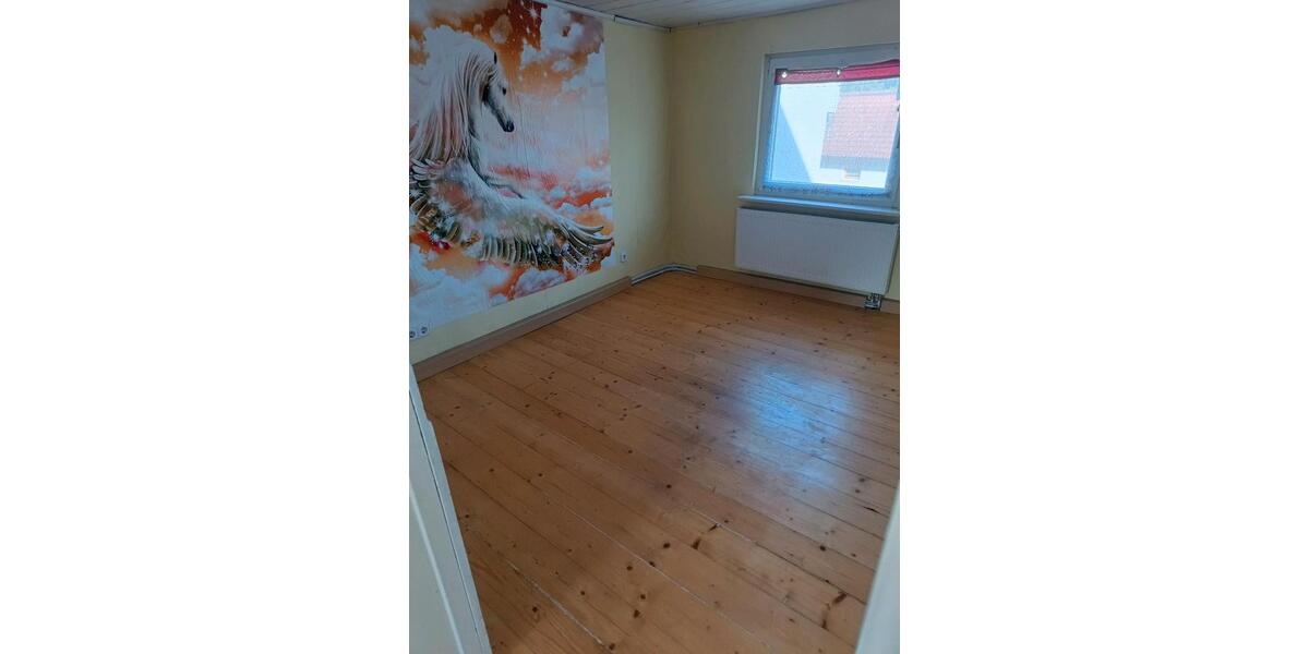 Bauernhaus, Landhaus Weimar - 6 Zimmer, 143 m&sup2;, 150.000&euro; | Angebot:27437458