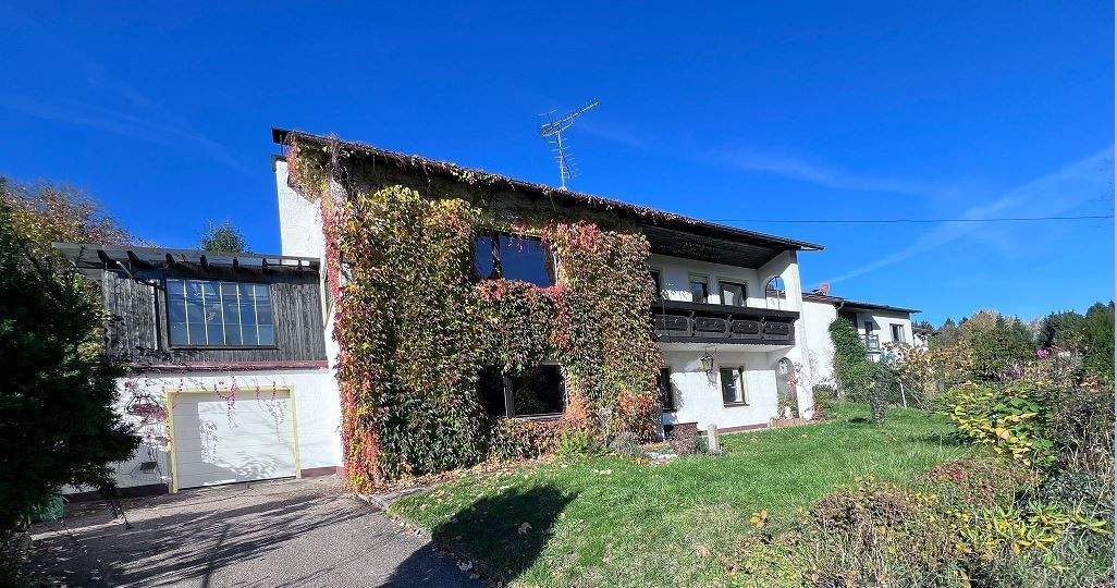 Mehrfamilienhaus, Wohnhaus Sinzing Saxberg - 6 Zimmer, 207 m&sup2;, 399.000&euro; | Angebot:25745210
