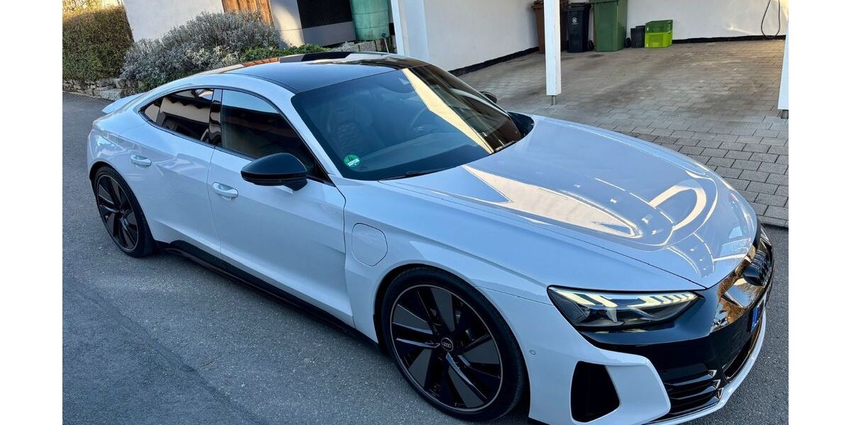 Audi e-tron GT 27.500 km 62.000 &euro; Sinsheim 74889