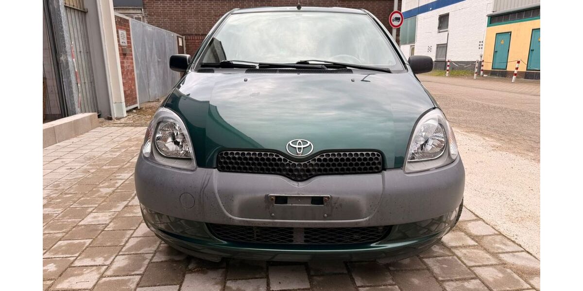 Toyota Yaris 223.500 km 1.499 &euro; Bocholt 46399