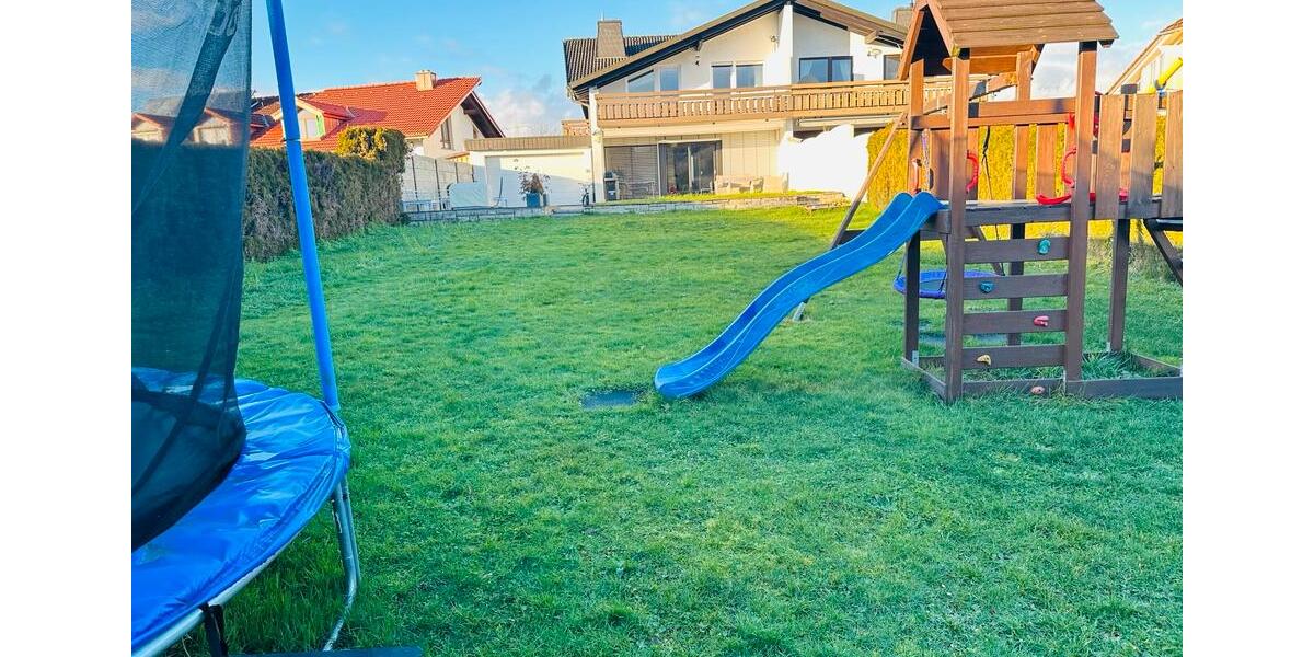 Doppelhaushälfte Laufenburg (Baden) - 5.5 Zimmer, 272 m&sup2;, 699.000&euro; | Angebot:27088352
