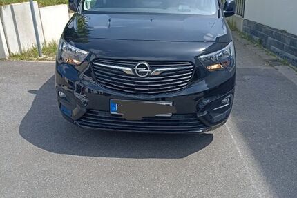 Opel Combo Life 61.000 km 20.499 € Krefeld 47839