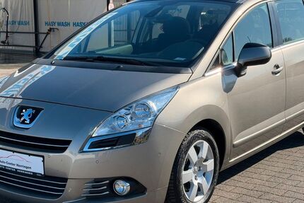 Peugeot 5008 94.000 km 6.590 &euro; Hamm 59067