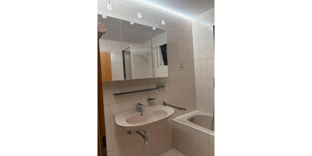 Erdgeschoßwohnung Klettgau - 2.5 Zimmer, 60 m&sup2;, 900&euro; | Angebot:26285262