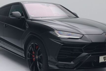 Lamborghini Urus 6.352 km 244.900 € Hamburg 22143