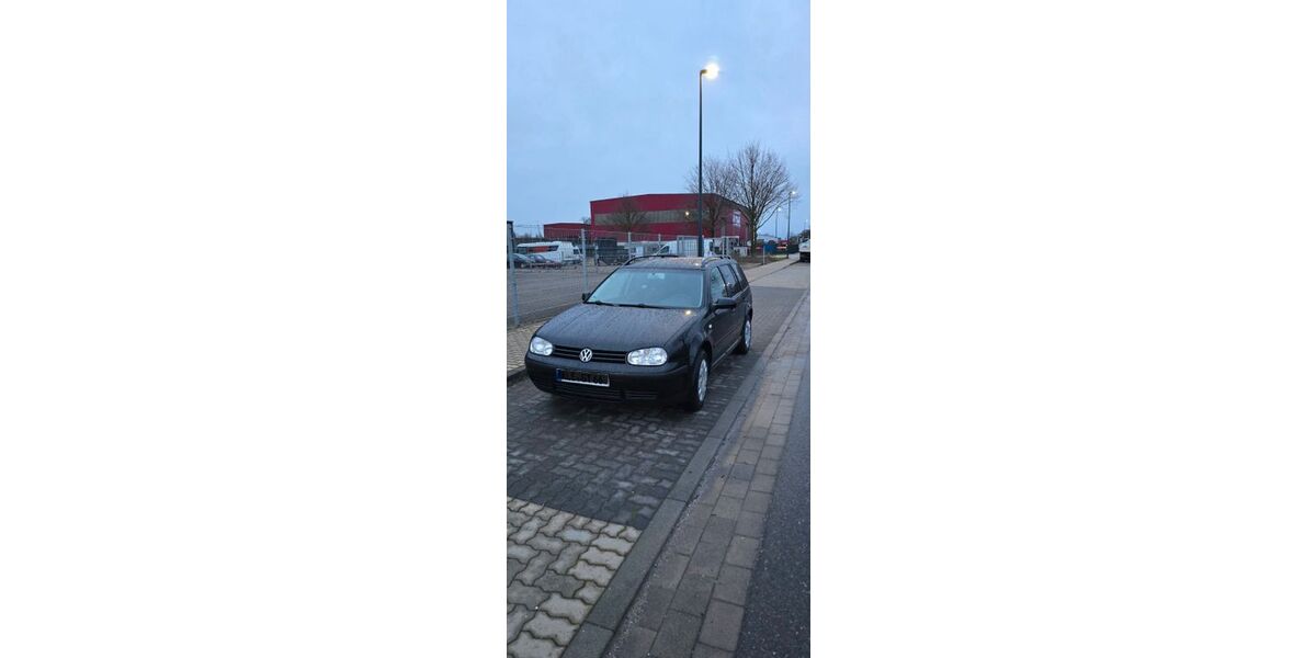 VW Golf 205.000 km 2.150 &euro; Straelen 47638