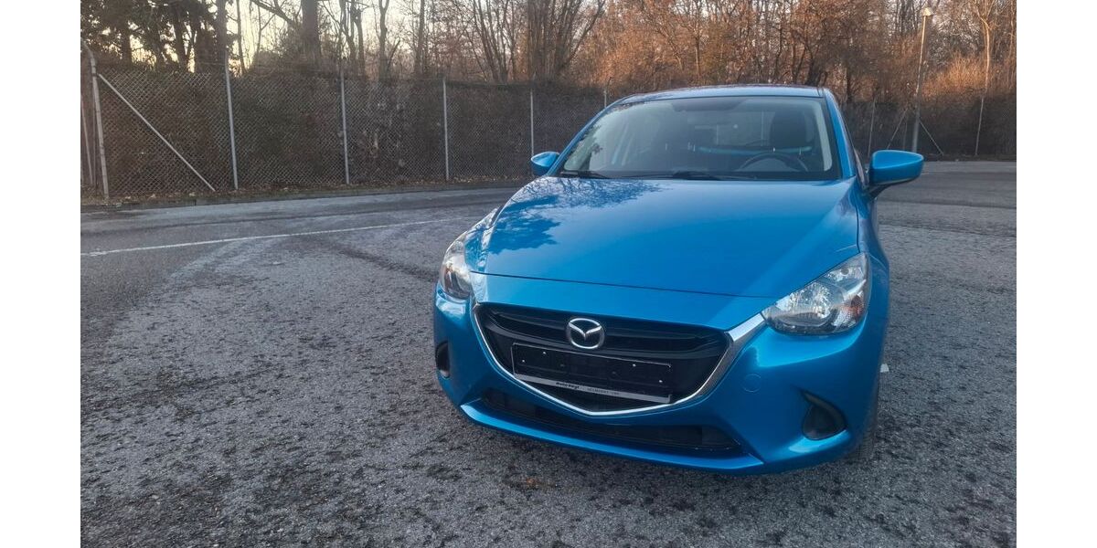 Mazda 2 129.000 km 7.999 &euro; stuttgart 70469