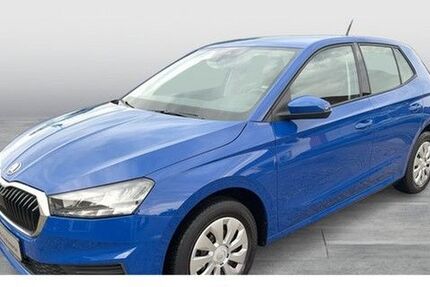 Skoda Fabia 47.277 km 11.890 &euro; Emden 26723