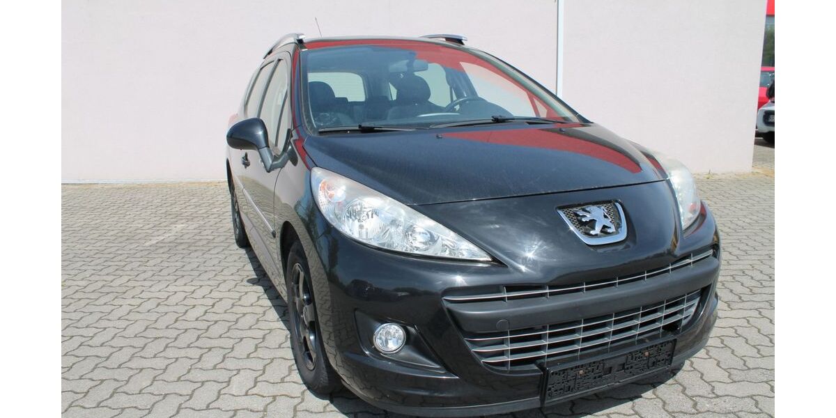 Peugeot 207 101.000 km 3.980 &euro; Weißenfels 06667