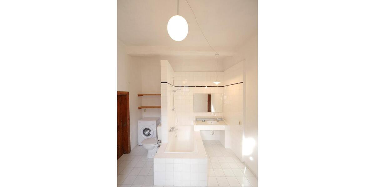 Etagenwohnung Adorf/Vogtland Vogtland - 4 Zimmer, 97 m&sup2;, 590&euro; | Angebot:26236766