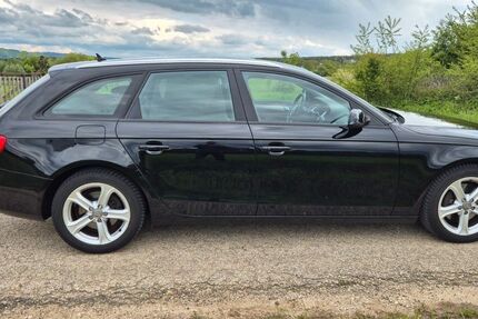Audi A4 130.500 km 18.000 &euro; Berg 92348