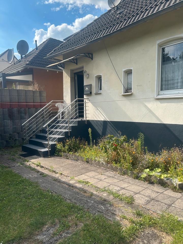 Haus mieten mit Garten 4 Personen bevorzugt!!&&&&