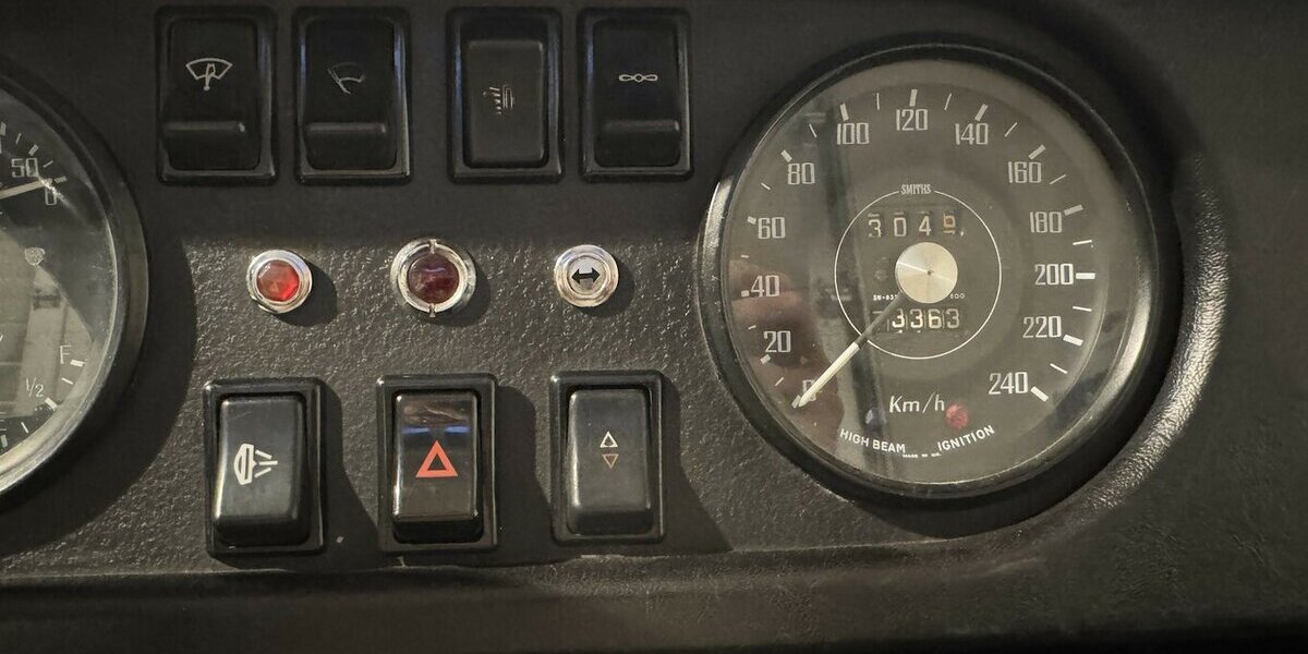 Morgan Plus 8 Früher Achter mit zauberhafter Patina 78.000 km 39.999 &euro; Hamburg 22339
