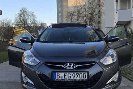 Hyundai i40 188.000 km 9.000 &euro; Märkisches Viertel (Berlin) 13435