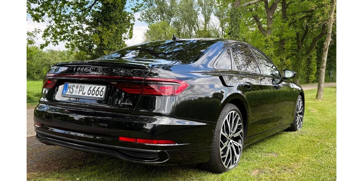 Audi A8 109.000 km 52.900 &euro; Münster 48147