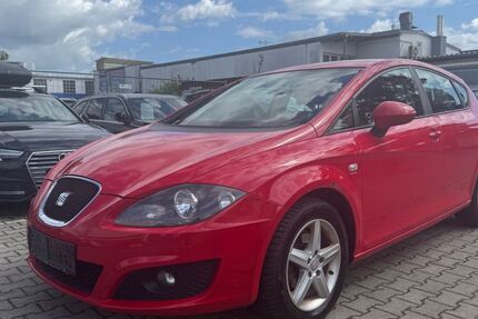 Seat Leon 142.380 km 4.199 &euro; Rosenheim 83026
