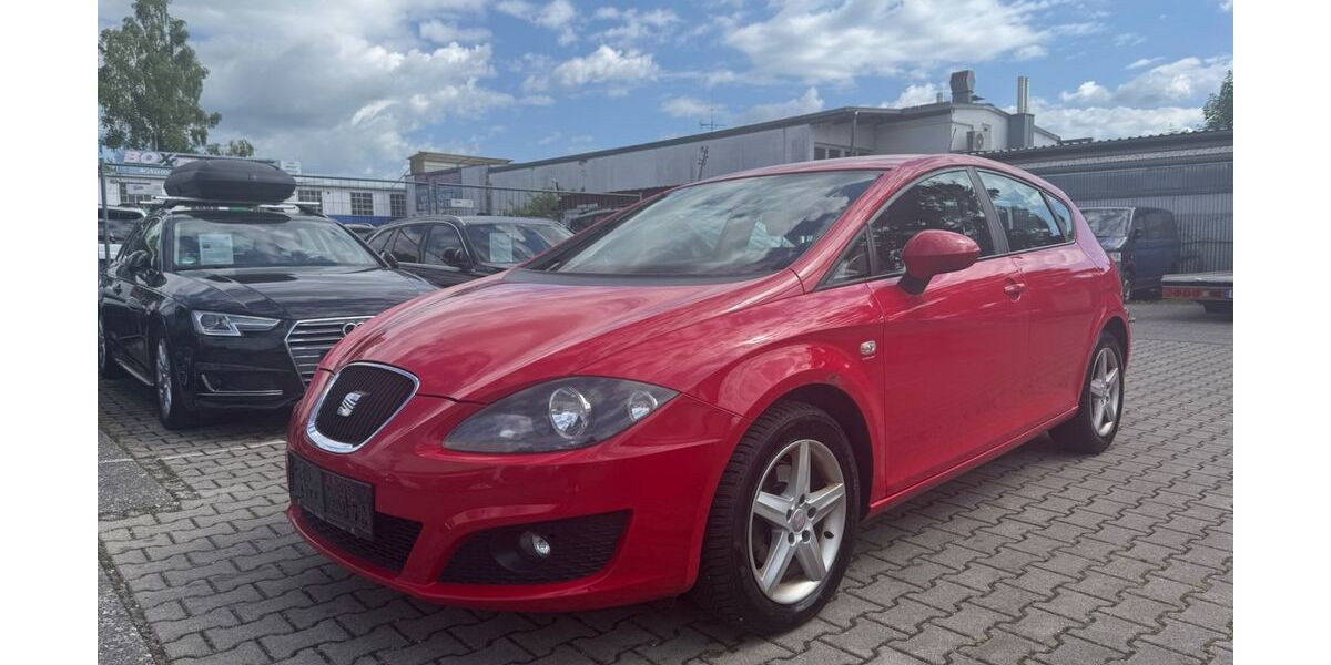 Seat Leon 142.380 km 4.199 &euro; Rosenheim 83026
