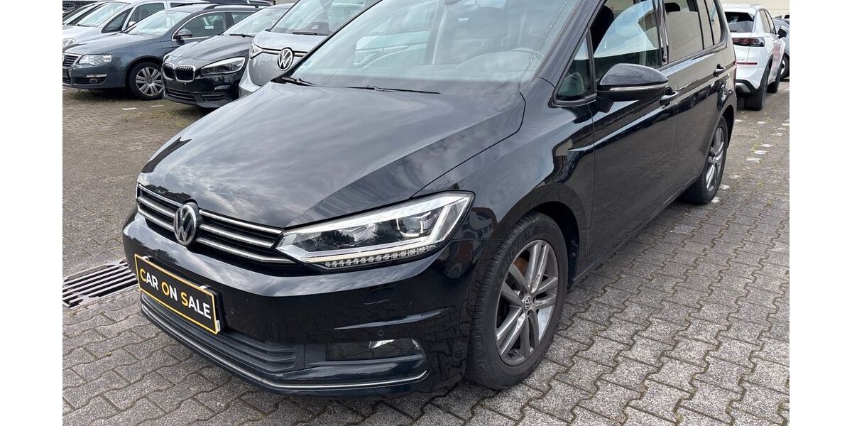 VW Touran 105.550 km 16.499 &euro; Bad Kötzting 93444