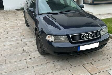 Audi A4 260.000 km 1.800 &euro; Westendorf 87679