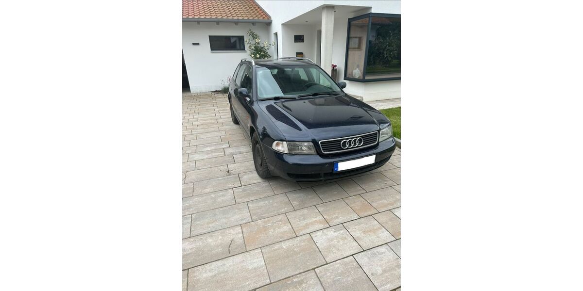 Audi A4 260.000 km 1.800 &euro; Westendorf 87679