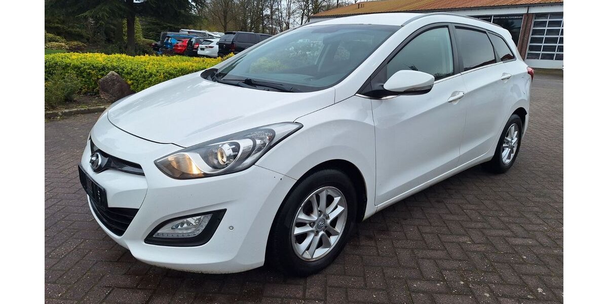 Hyundai i30 530.000 km 3.750 &euro; Bad bentheim 48455