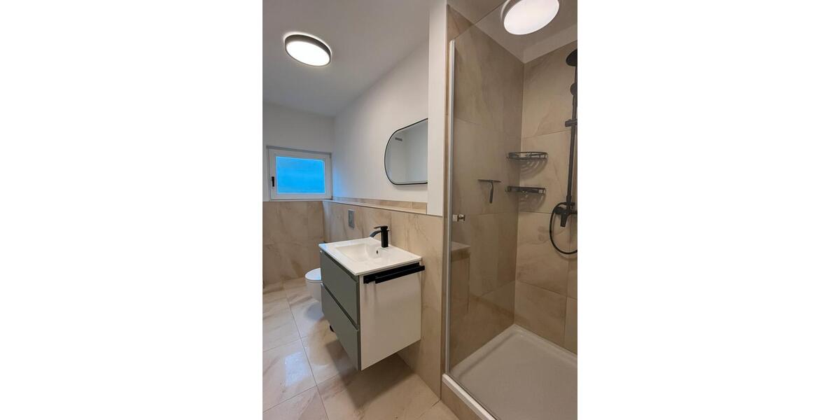 Etagenwohnung Berlin Charlottenburg-Wilmersdorf - 4 Zimmer, 107 m&sup2;, 2.000&euro; | Angebot:26362716