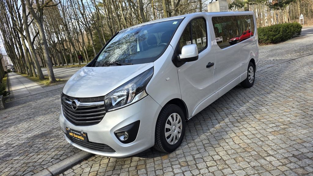 Opel Vivaro 125.000 km 18.900 &euro; Berlin 13409
