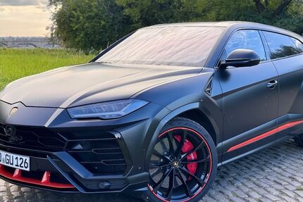 Lamborghini Urus 43.950 km 244.990 € Dresden 01069