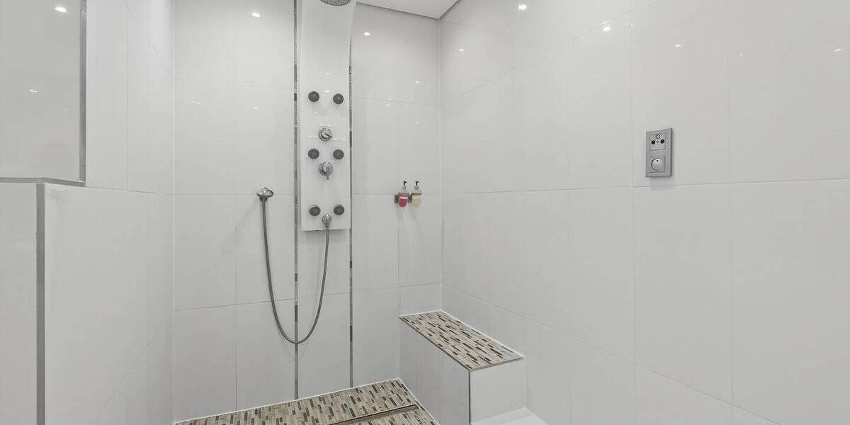 Einfamilienhaus Karlsdorf-Neuthard Neuthard - 6 Zimmer, 171 m&sup2;, 680.000&euro; | Angebot:23547257