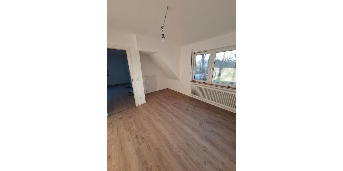 Etagenwohnung Friedeburg - 1 Zimmer, 50 m&sup2;, 500&euro; | Angebot:26674453