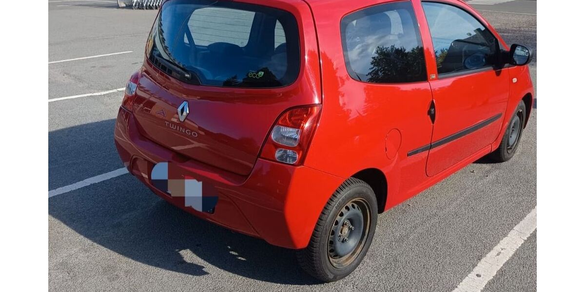 Renault Twingo 125.000 km 2.490 &euro; Tellingstedt 25782