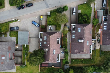 Entwicklungsareal mit vier Bestandsgebäuden und vielfältigem Nutzungsspielraum zimmer