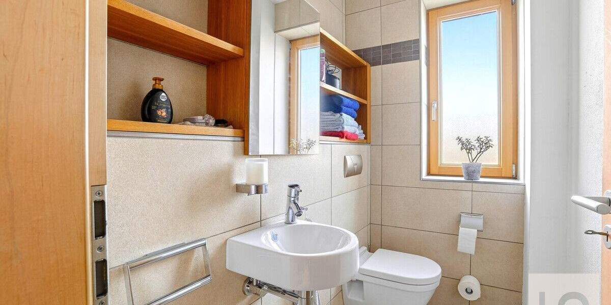 Einfamilienhaus Wolnzach Gosseltshausen - 9 Zimmer, 265 m&sup2;, 1.390.000&euro; | Angebot:25865755