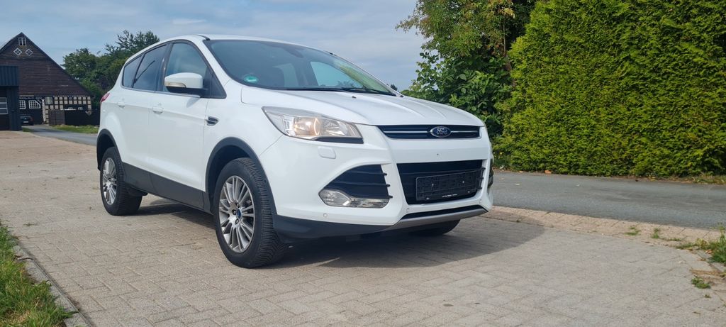 Ford Kuga 109.300 km 10.500 &euro; Bünde 32257