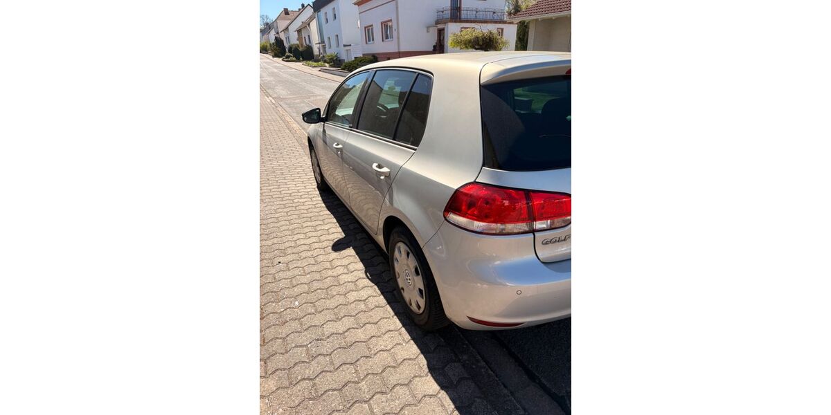 VW Golf 212.718 km 4.599 &euro; Ensdorf 66806