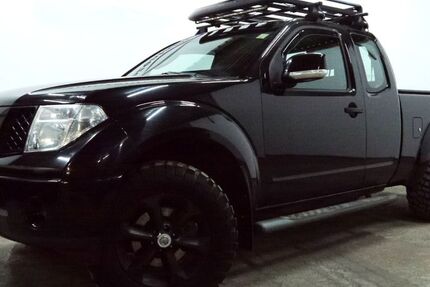 Nissan Navara 158.915 km 13.999 &euro; Völklingen 66333