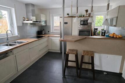 Doppelhaushälfte DHH Haus PV Solar Keller Garage Carport 7 zimmer