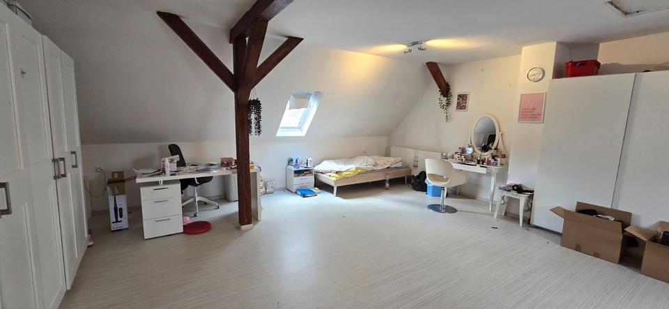 Doppelhaushälfte Deizisau - 5 Zimmer, 200 m&sup2;, 2.500&euro; | Angebot:26113722