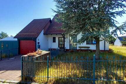 Haus zum Mieten in Selbitz 1.162 € 160 m²