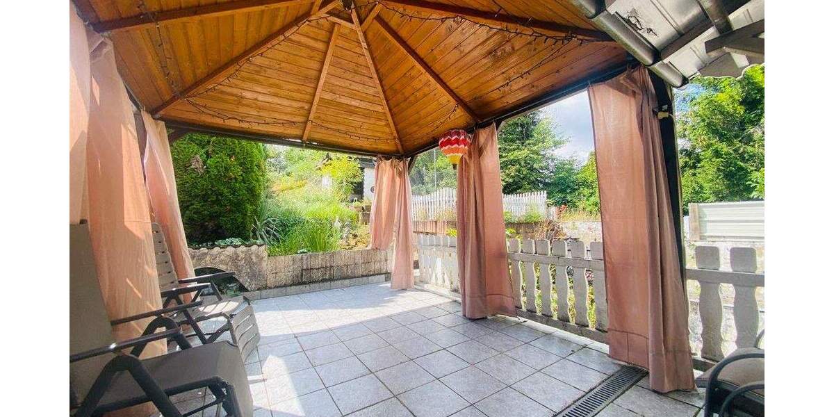 Zwei Häuser auf einem Grundstück 9 zimmer