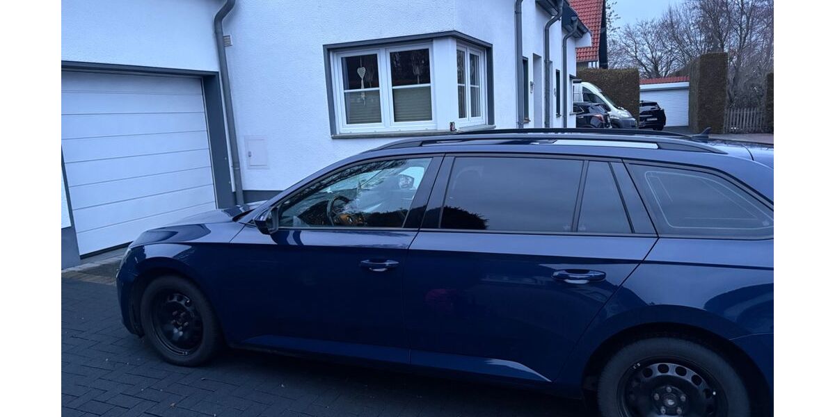 Skoda Superb 171.650 km 11.800 &euro; Bergkamen 59192