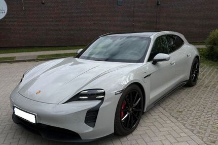 Porsche Taycan 58.000 km 79.999 &euro; Hamburg 22453