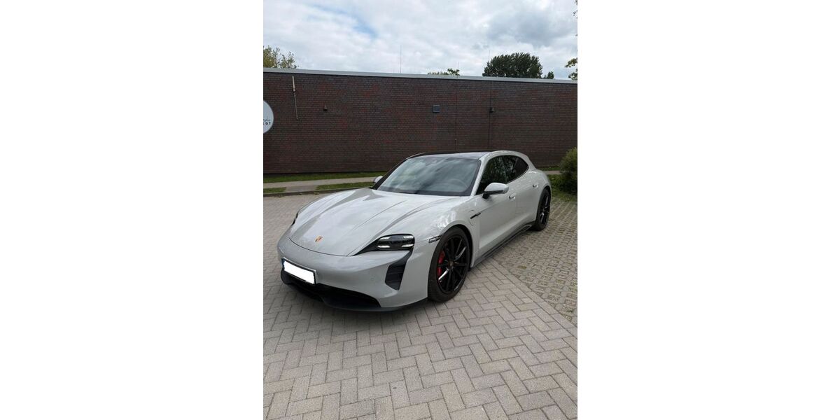 Porsche Taycan 58.000 km 79.999 &euro; Hamburg 22453
