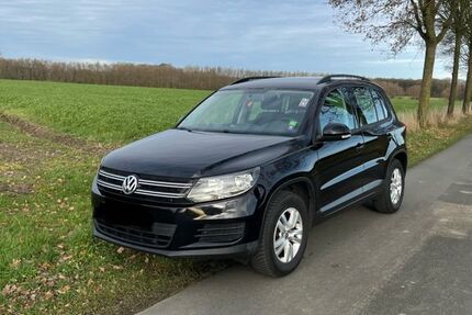 VW Tiguan 270.000 km 5.420 € Dülmen 48249