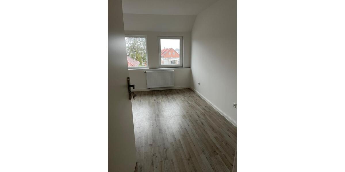 Dachgeschoßwohnung Uelzen - 2 Zimmer, 41 m&sup2;, 440&euro; | Angebot:24950150