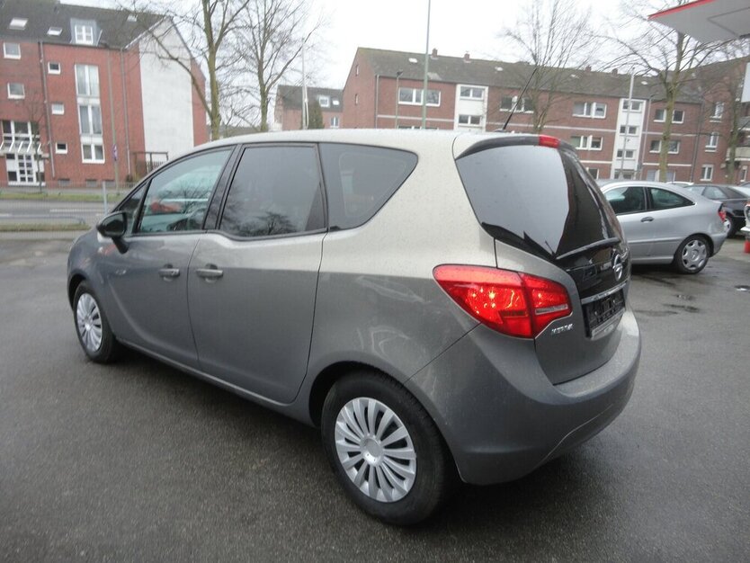 Opel Meriva Edition Autom Klima SHZ Allwetter Euro6 89.000 km 8.499 € Neuss 41462