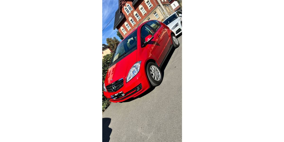 Mercedes-Benz A 180 55.000 km 8.750 &euro; Thalheim 09380